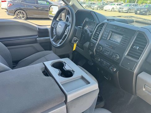 Used 2017 Ford F150 XLT w/ Trailer Tow Package image 14