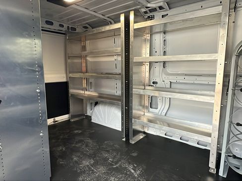 Used 2025 RAM ProMaster 2500 w/ Premium Convenience Group image 20