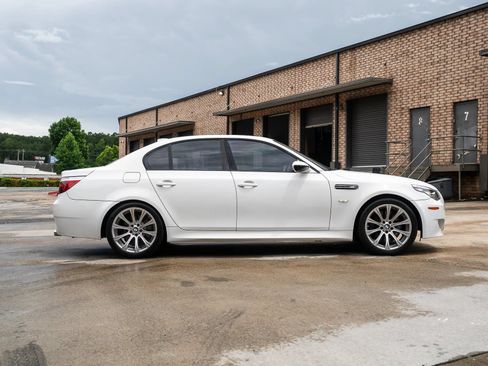 Used 2008 BMW M5 RWD image 10