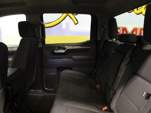 New 2026 GMC Sierra 1500 Elevation image 14