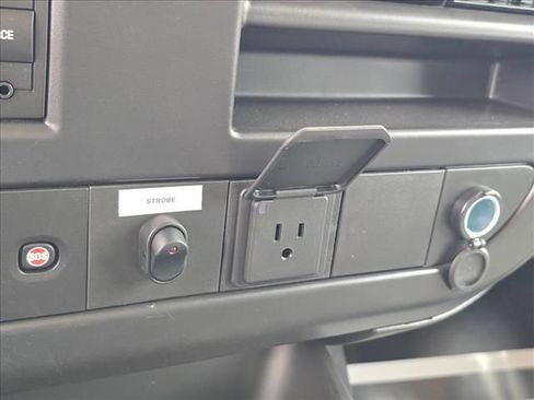 New 2025 Chevrolet Express 3500 w/ Power Convenience Package image 27