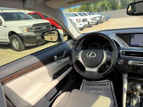 Used 2013 Lexus GS 350 w/ Luxury Pkg RWD image 19