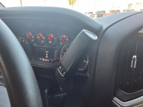 Used 2024 GMC Sierra 1500 Pro AWD/4WD image 25