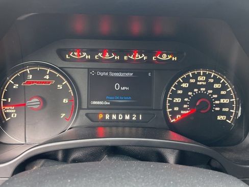 Used 2017 Ford F150 XLT w/ Equipment Group 302A Luxury AWD/4WD image 19