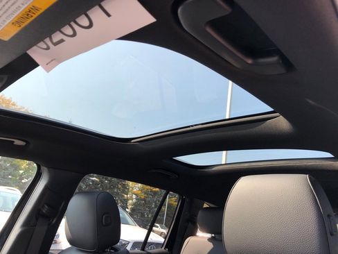 New 2026 Mercedes-Benz GLB 250 4MATIC image 15