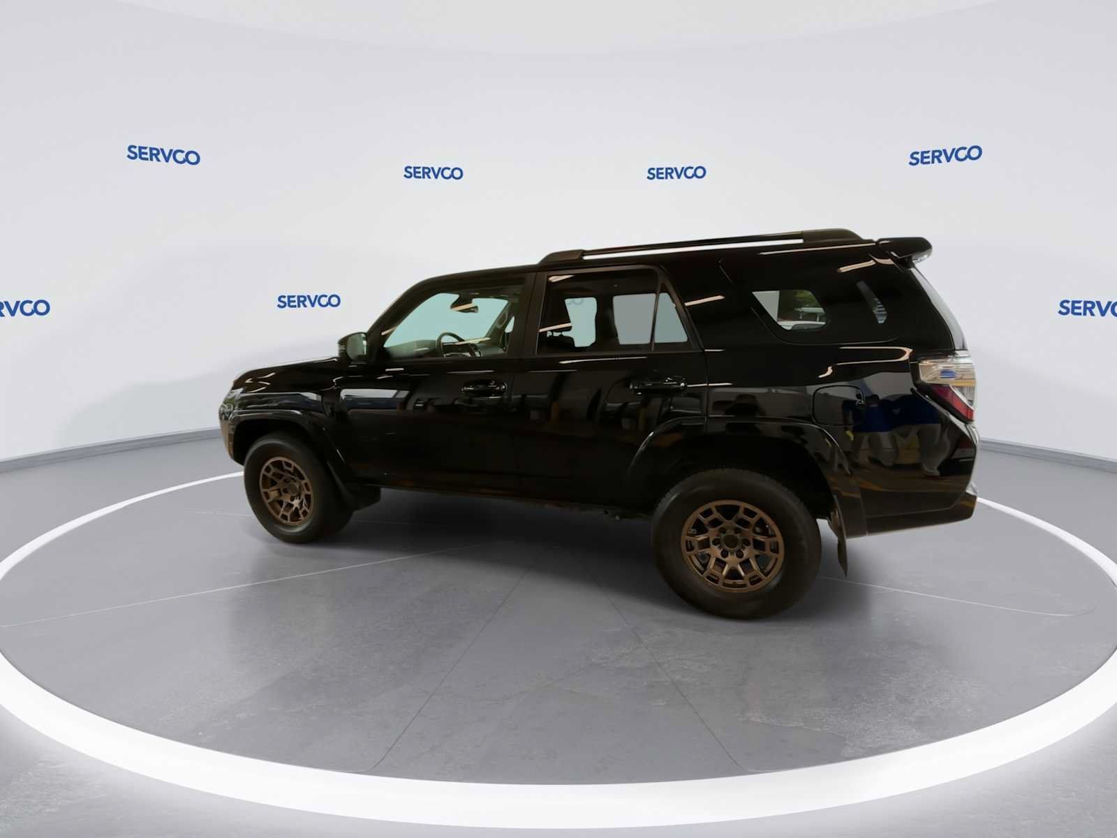 Used 2023 Toyota 4Runner 40th Anniversary SE AWD/4WD image 5