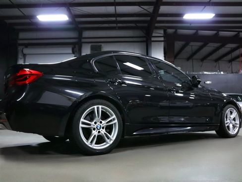 Used 2018 BMW 330i xDrive Sedan w/ M Sport Package image 9