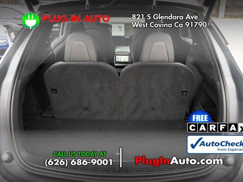 Used 2022 Tesla Model X image 12