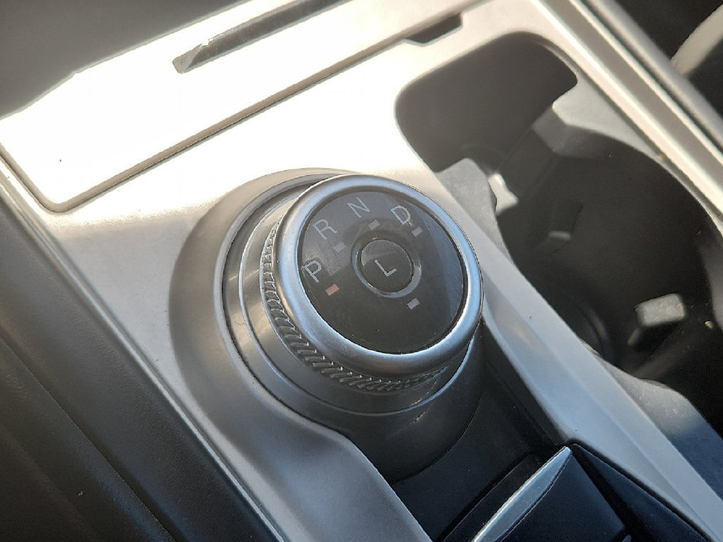 Used 2021 Ford Explorer XLT AWD/4WD image 11