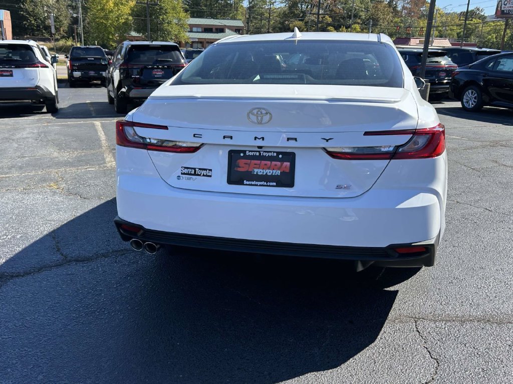 New 2027 Toyota Camry SE FWD image 4