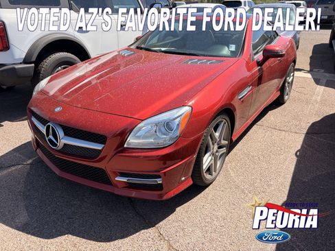 Used 2015 Mercedes-Benz SLK 350 image 1