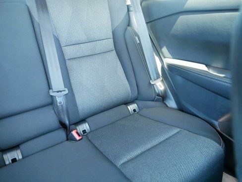 Used 2025 Nissan Rogue SV AWD/4WD image 14