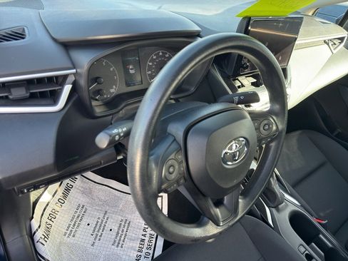 Used 2024 Toyota Corolla LE image 8