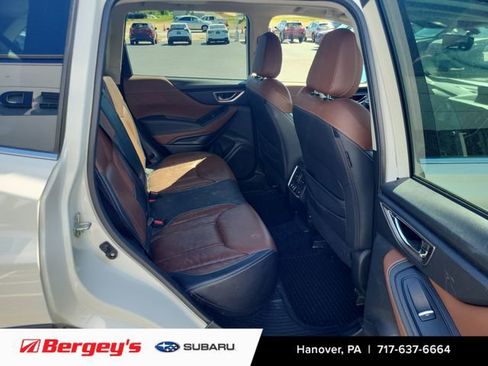 Used 2023 Subaru Forester Touring AWD/4WD image 10