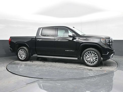 New 2024 GMC Sierra 1500 Denali w/ Technology Package image 8
