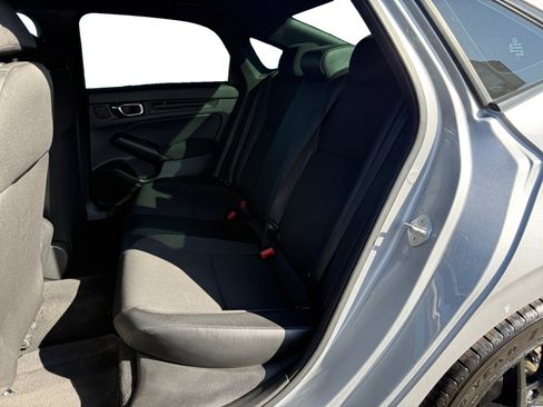 Used 2023 Honda Civic Sport image 16