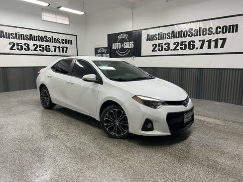 Used 2015 Toyota Corolla S image 1