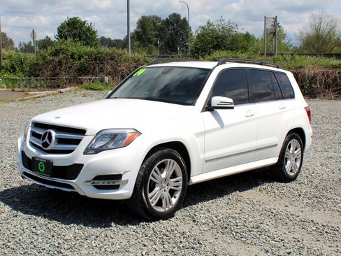 Used 2014 Mercedes-Benz GLK 350 4MATIC image 3