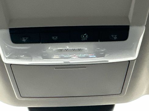 New 2025 Nissan Sentra SV image 37