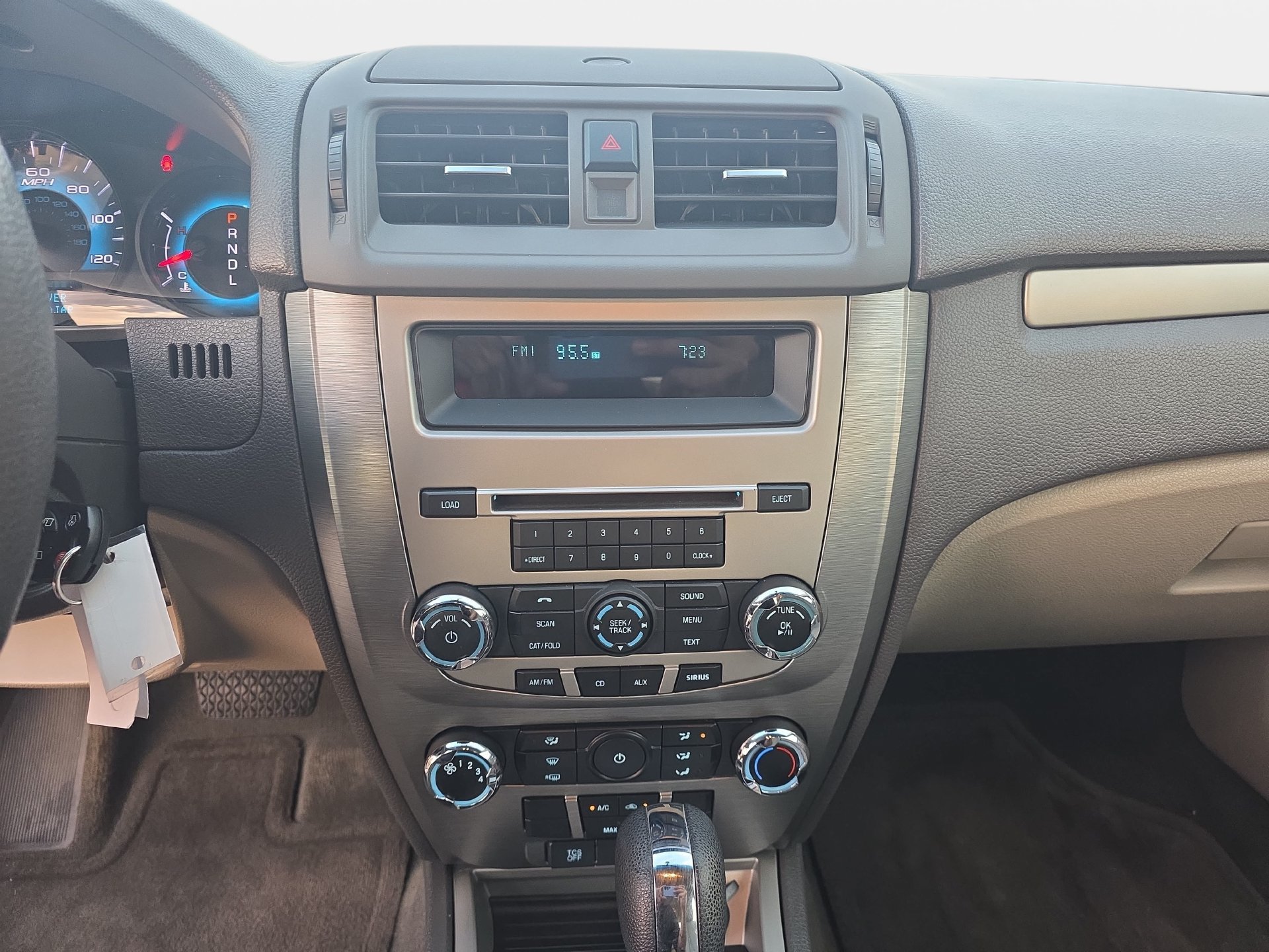 Used 2012 Ford Fusion SE FWD image 20
