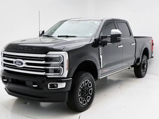 Used 2025 Ford F250 Platinum w/ Platinum Plus Package video 2