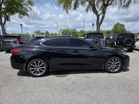 Used 2016 Acura TLX V6 FWD image 2