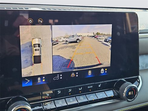 Certified 2024 Chevrolet Colorado ZR2 w/ Technology Package image 15