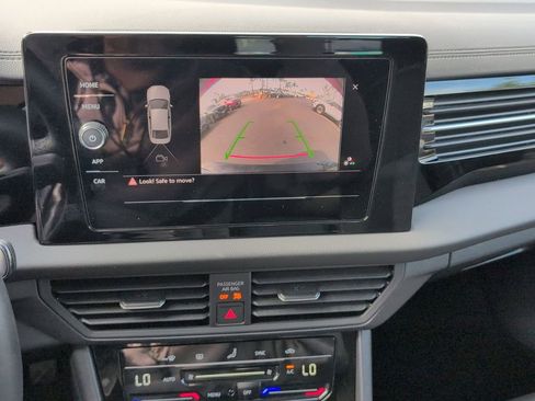 Used 2025 Volkswagen Jetta S image 19