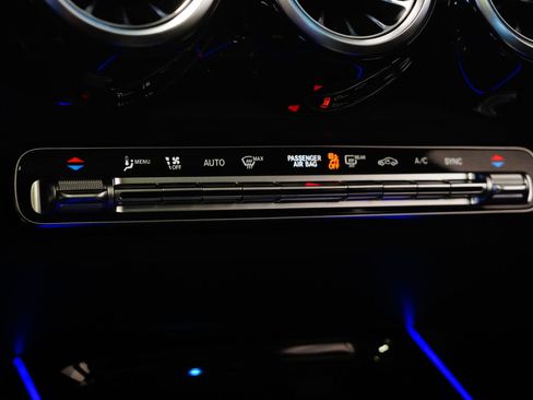 New 2026 Mercedes-Benz GLB 250 4MATIC image 27