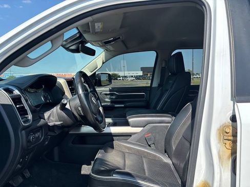 Used 2022 RAM 1500 Laramie AWD/4WD image 10