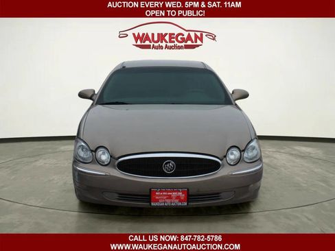 Used 2007 Buick LaCrosse CX w/ Chrome Enhancement Package image 2