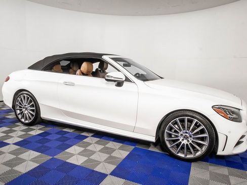 Used 2021 Mercedes-Benz C 300 Cabriolet image 4