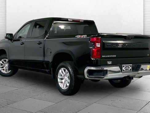 Used 2023 Chevrolet Silverado 1500 LT AWD/4WD image 11