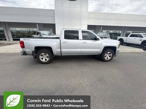 Used 2015 Chevrolet Silverado 1500 LT w/ All Star Edition AWD/4WD image 3