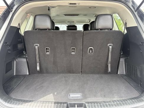 Used 2021 Kia Telluride LX FWD image 9
