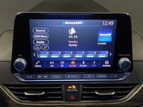 Used 2025 Nissan Altima 2.5 SV FWD image 25