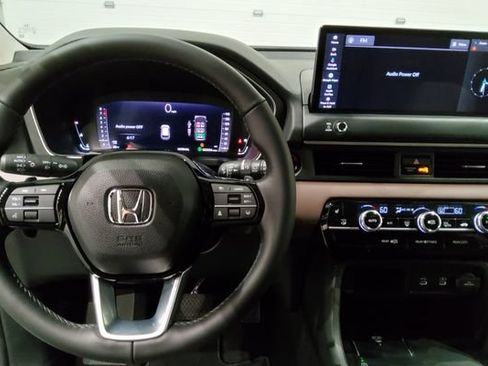 New 2026 Honda Pilot Touring image 24
