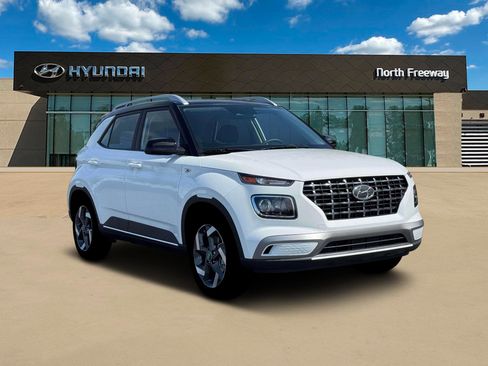 New 2026 Hyundai Venue SEL image 11