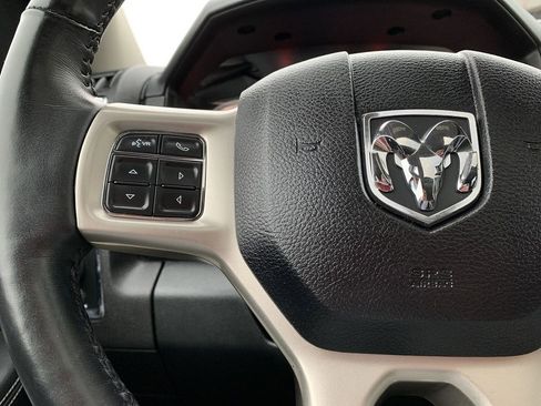 Used 2018 RAM 1500 Laramie image 18