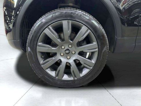 Used 2017 Land Rover Discovery HSE AWD/4WD image 70