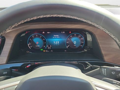 New 2026 Volkswagen Atlas SE image 11