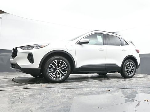 New 2026 Ford Escape SE FWD image 47