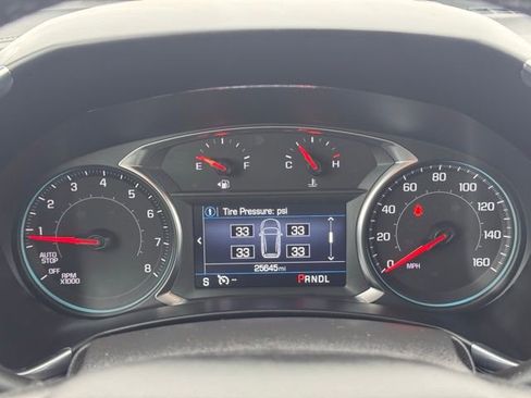 Used 2023 Chevrolet Equinox LT image 12