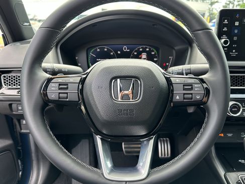 Used 2025 Honda Civic Sport Touring image 6