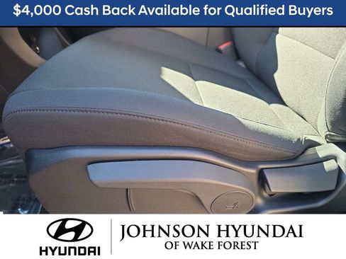 New 2026 Hyundai Santa Fe SE image 39