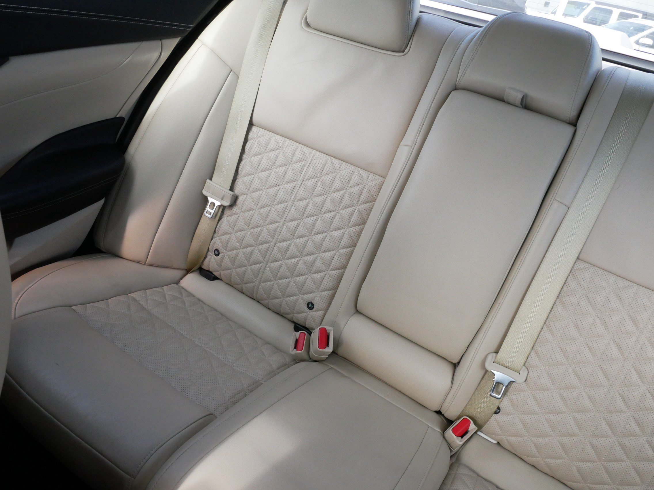 Used 2022 Nissan Maxima Platinum w/ Sport Mat Group FWD image 12