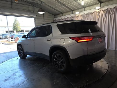Used 2020 Chevrolet Traverse RS image 7