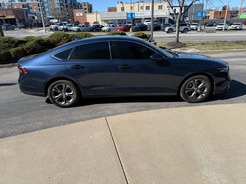 Used 2023 Honda Accord EX image 5