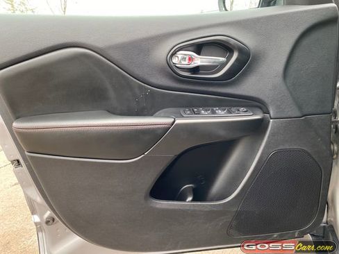 Certified 2021 Jeep Cherokee Trailhawk w/ Trailer Tow Group image 22