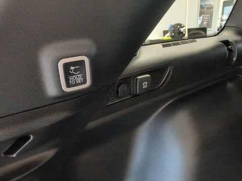 New 2025 Jeep Grand Cherokee Laredo X w/ Luxury Tech Group I AWD/4WD image 28